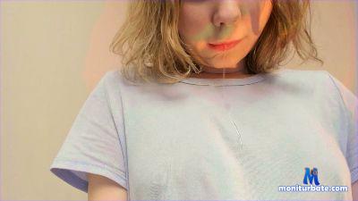JoanCoup cam4 bisexual performer from French Republic striptease cute ass feet cosplay spanking bdsm 