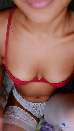 Morena22rj cam4 live cam performer profile
