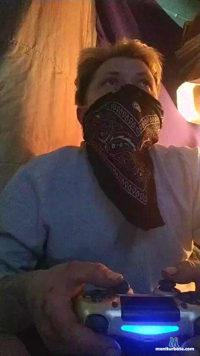 dankster661 cam4 straight performer from United States of America  
