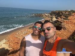 Dosamigosbisex cam4 live cam performer profile