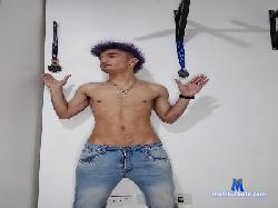 Rainbow_Twink cam4 live cam performer profile