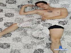 valentinobogxl cam4 live cam performer profile