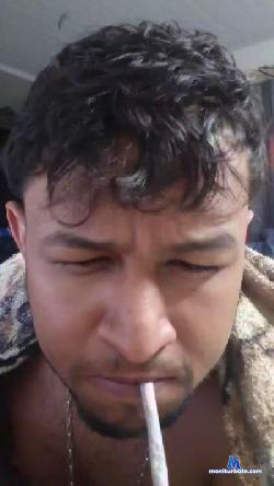 Yummyfau cam4 live cam performer profile