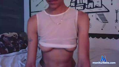 mmmm6699 cam4 bisexual performer from Kingdom of Spain  