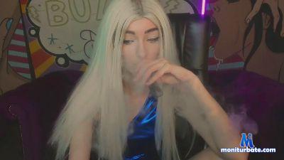 KristaLaryy cam4 bisexual performer from Ukraine smoke striptease cute blowjob pussy feet masturbation 