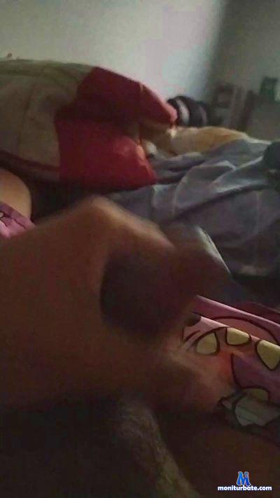 juanpi21 cam4 straight performer from Republic of Chile  