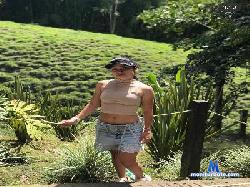 Isadora_Zenere cam4 live cam performer profile