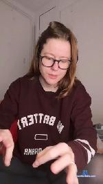 RettEleas cam4 livecam show performer room profile