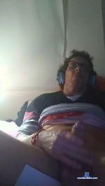maikel203 cam4 livecam show performer room profile