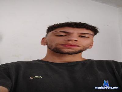 NovinhoDotVst cam4 bisexual performer from Federative Republic of Brazil  