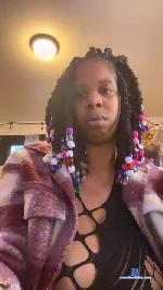 Kandynae cam4 livecam show performer room profile