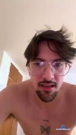 Geninis cam4 livecam show performer room profile