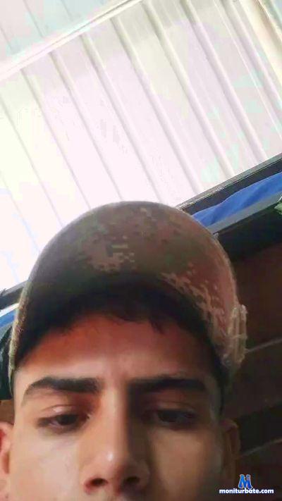 aldinever cam4 bicurious performer from Republic of Colombia  