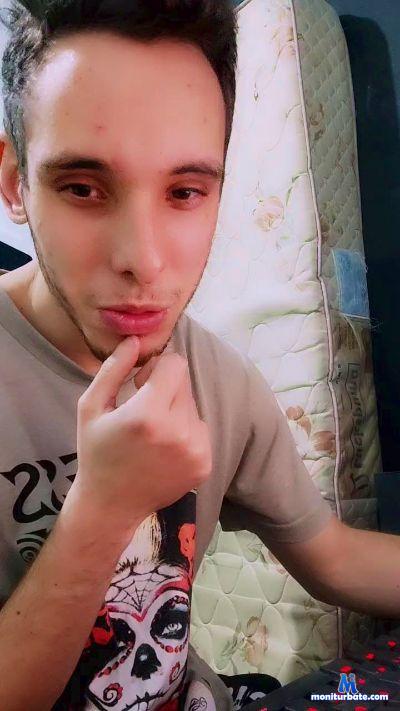 Lipigostoso cam4 straight performer from Federative Republic of Brazil  