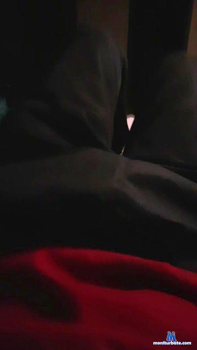 Dim_dim cam4 bicurious performer from French Republic  