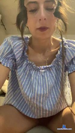 Andr33a cam4 live cam performer profile