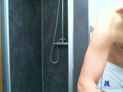 hotstuff_86 cam4 straight performer from Federal Republic of Germany  