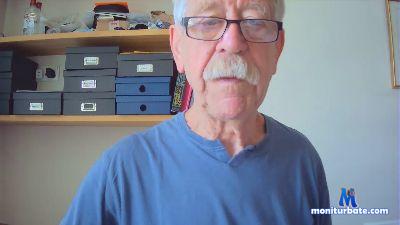 ahmedluxor42 cam4 straight performer from United Kingdom of Great Britain & Northern Ireland  