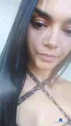 Bassgirl cam4 live cam performer profile