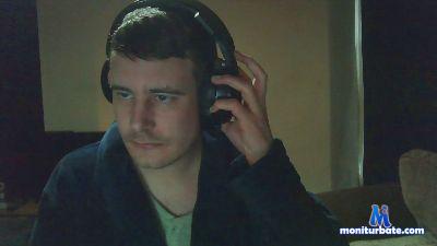 Mattxzant cam4 bisexual performer from United Kingdom of Great Britain & Northern Ireland geek armpits C2C cute cosplay smoke gamer 