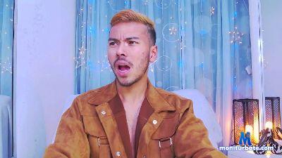 AaronGrey99 cam4 gay performer from Republic of Colombia smoke ass feet anal analtoys masturbation deepthroat 