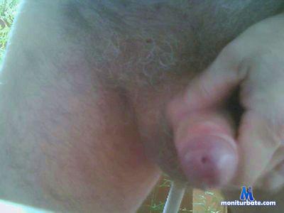 coldnarcis cam4 bisexual performer from Czech Republic c2c cum 