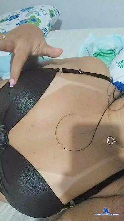 morenalinda23 cam4 live cam performer profile
