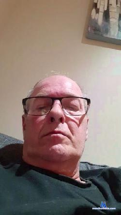 ALEMAO_hot18 cam4 live cam performer profile