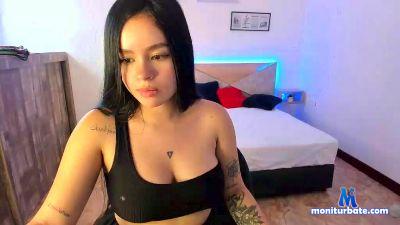 IrisRousse cam4 bisexual performer from United States of America squirt C2C cum pussy masturbation ass feet 
