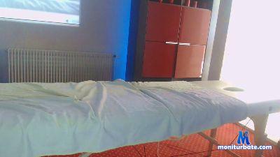 domvi cam4 gay performer from French Republic  