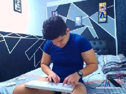Spiderman_7373 cam4 live cam performer profile
