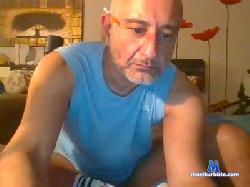 FlyManCt cam4 live cam performer profile