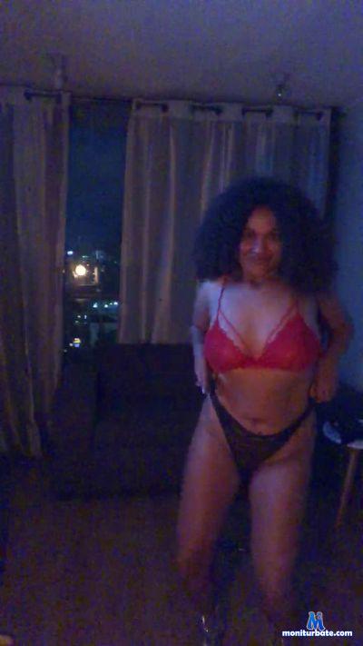 Salome0412 cam4 bisexual performer from Republic of Chile  