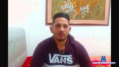 boysexually_ cam4 straight performer from Republic of Colombia skype show bicock biass 