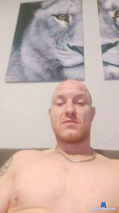 Lars8919 cam4 bisexual performer from Kingdom of the Netherlands  