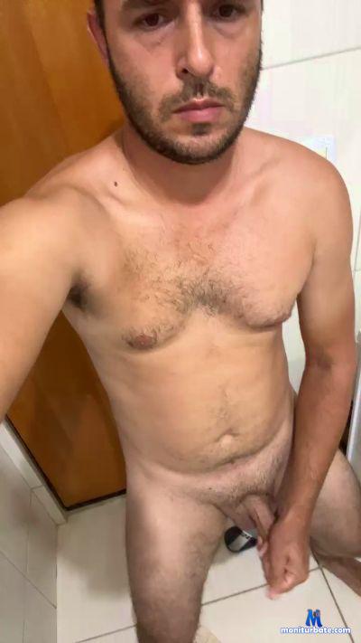 user165 cam4 straight performer from Federative Republic of Brazil  