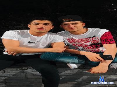 brandon_harold cam4 gay performer from Republic of Colombia cum 