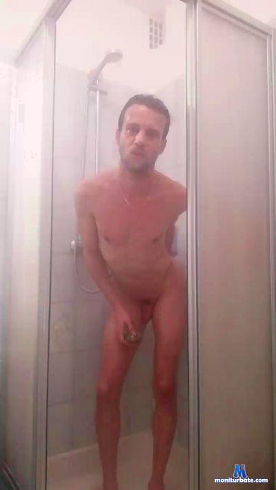 glovboy cam4 bisexual performer from French Republic anal ass pee piss prostate 