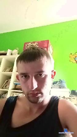 Dario3095 cam4 live cam performer profile