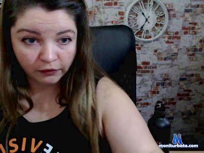 sexy_beachbum82 cam4 bicurious performer from Republic of Finland hairy cum livetouch bigcock uncut 