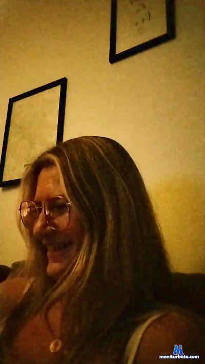 luz2024 cam4 bisexual performer from Argentine Republic  