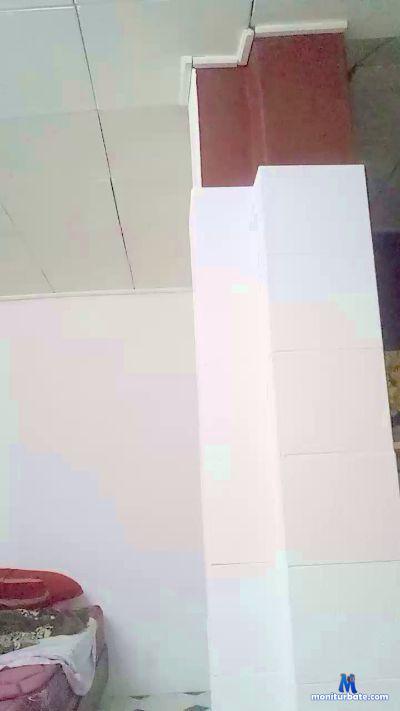 Rennbondy cam4 bisexual performer from United States of America amateur pussy ass anal blowjob cum masturbation 