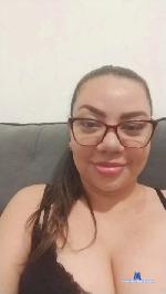 Day_C cam4 livecam show performer room profile