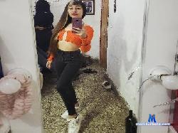 Valenesquivel cam4 live cam performer profile