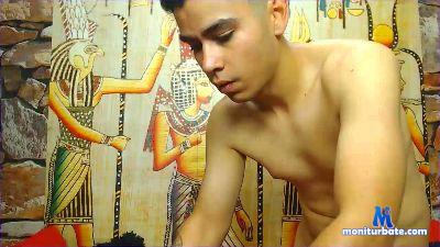 tomy_smile7 cam4 gay performer from United States of America  