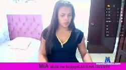 liaponcee cam4 live cam performer profile