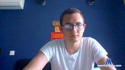 fabien2b20 cam4 bisexual performer from French Republic  