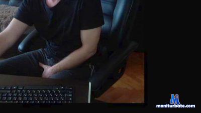 mmmr_funxxx cam4 bicurious performer from Russian Federation  