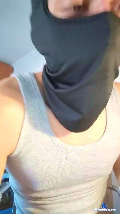 silvericaro cam4 bisexual performer from Republic of Italy  