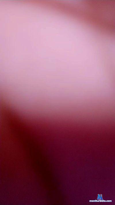 22camila cam4 bicurious performer from Republic of Colombia  